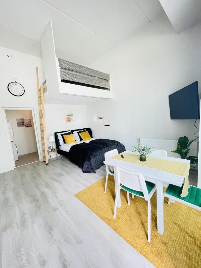 Aday - Harbor Groundfloor Own Entrance - Studio 奥尔堡 外观 照片